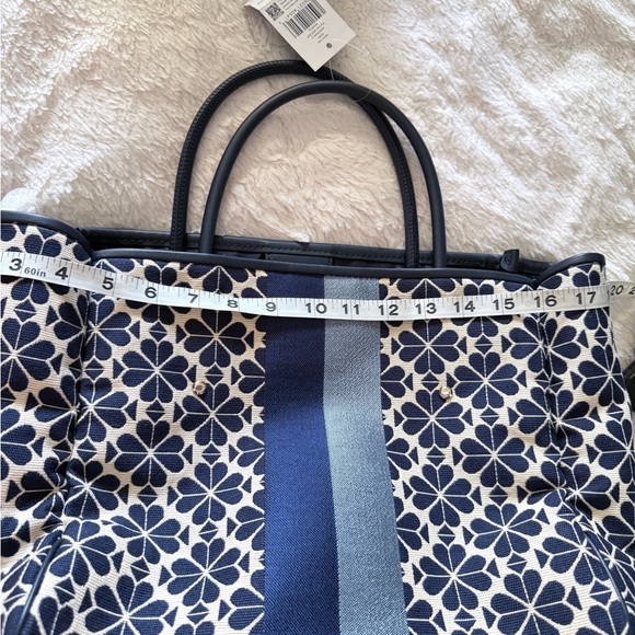 Kate Spade Blue and Cream Floral Tote NWT - Picture 9 of 9